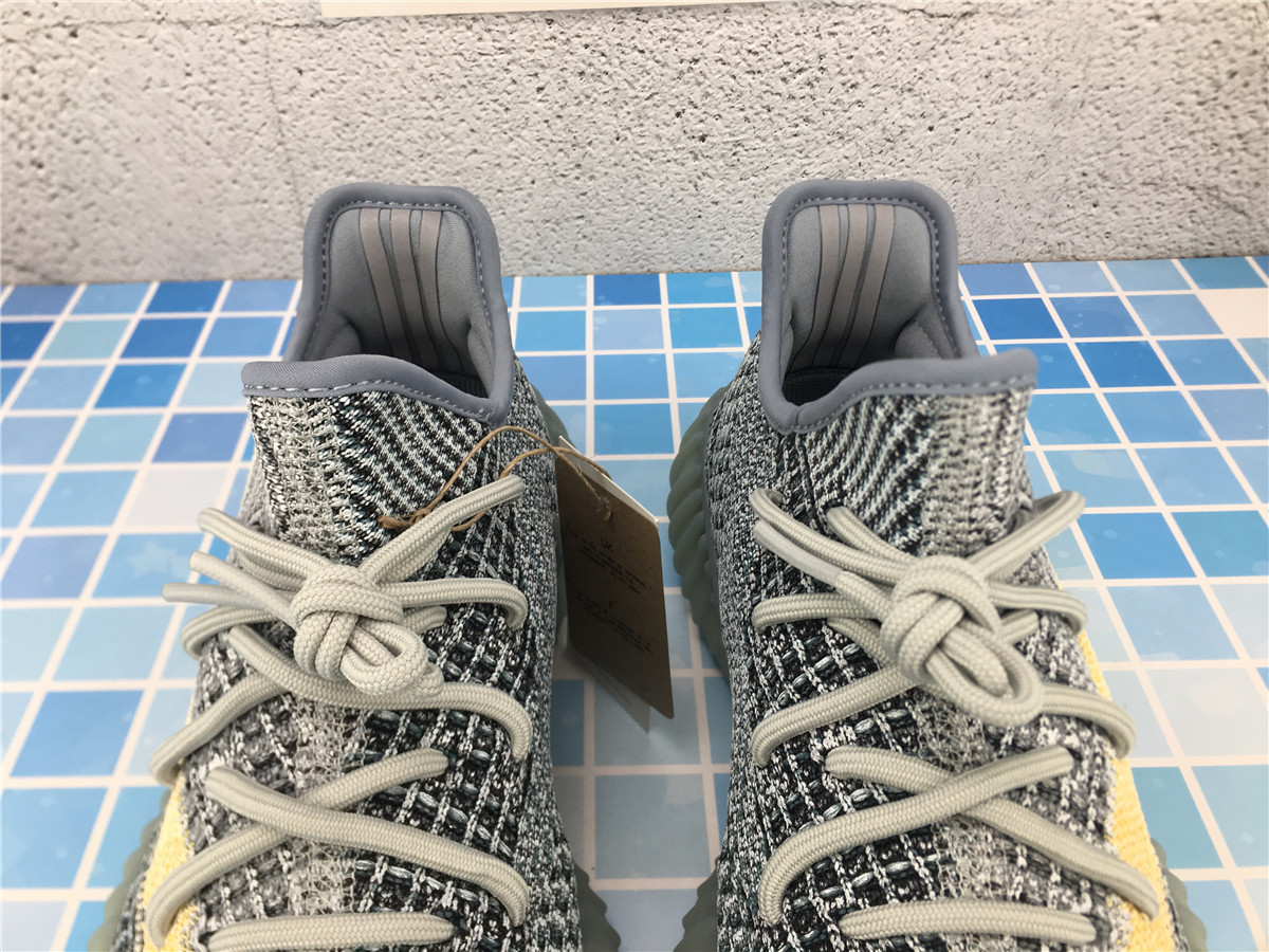 Yeezy Boost 350 V2 Ash Blue GY7657